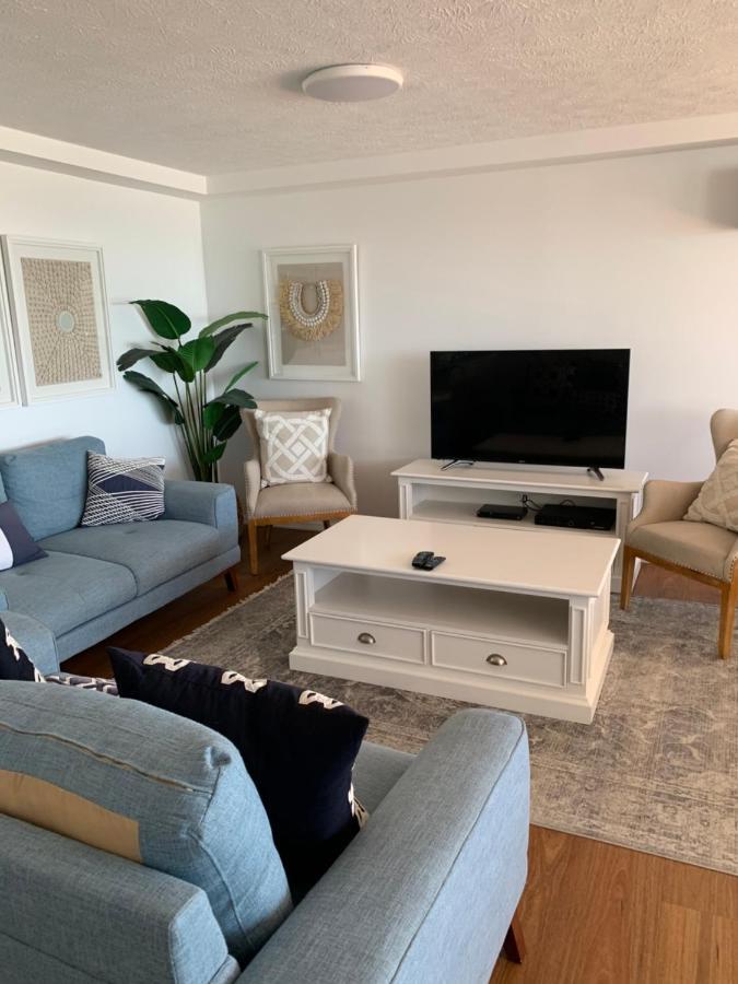Pacific Regis Beachfront Holiday Apartments Gold Coast Exteriér fotografie