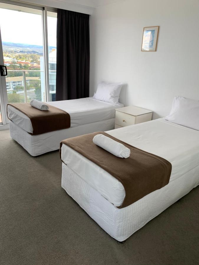 Pacific Regis Beachfront Holiday Apartments Gold Coast Exteriér fotografie