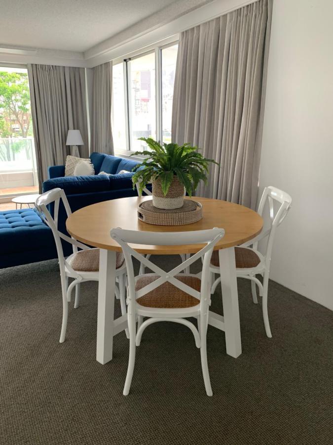 Pacific Regis Beachfront Holiday Apartments Gold Coast Exteriér fotografie