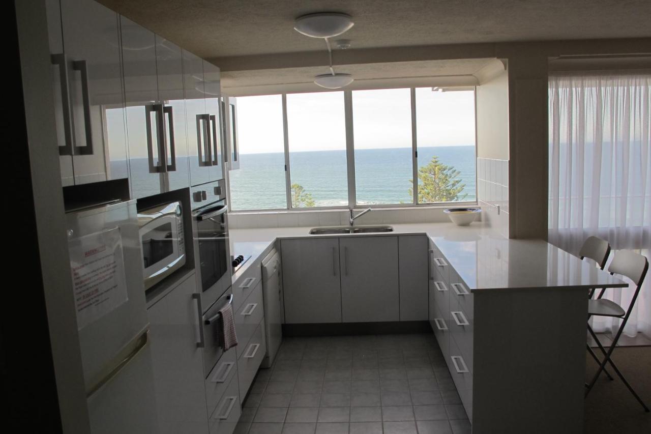 Pacific Regis Beachfront Holiday Apartments Gold Coast Exteriér fotografie