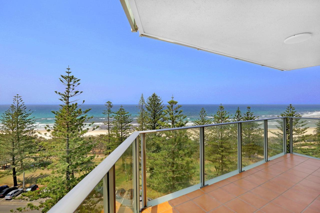 Pacific Regis Beachfront Holiday Apartments Gold Coast Exteriér fotografie